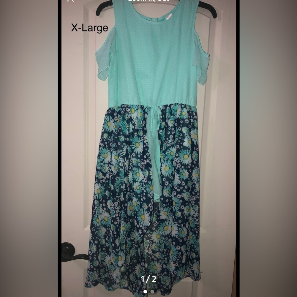 Girls dress